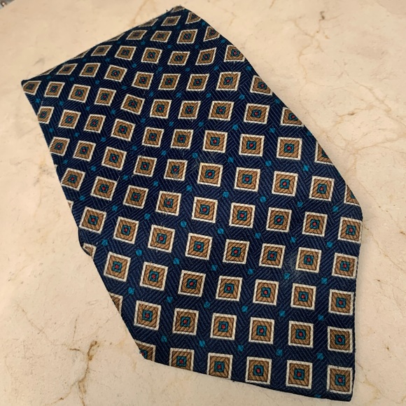 Parksder Navy Gold Geometric Patterned Handmade Silk Tie - Picture 2 of 7